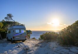 Camper am Abend auf Mallorca